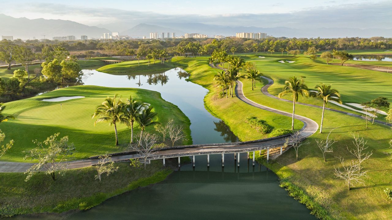Vidanta Nuevo Vallarta Awarded 2022 Renovation of the Year Vidanta Nuevo Vallarta Awarded 2022 Renovation of the Year